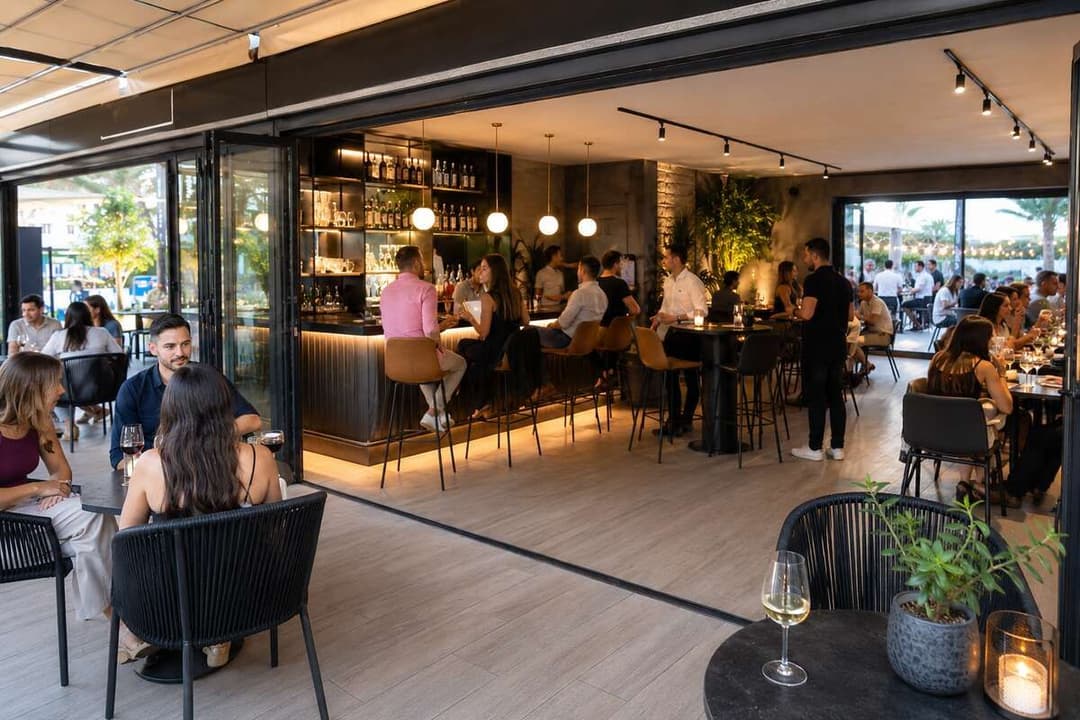 Imagen de propiedad: Prime hospitality unit in the most strategic location of Costa Teguise, situated within El Bulevar Commercial Gallery. en Costa Teguise