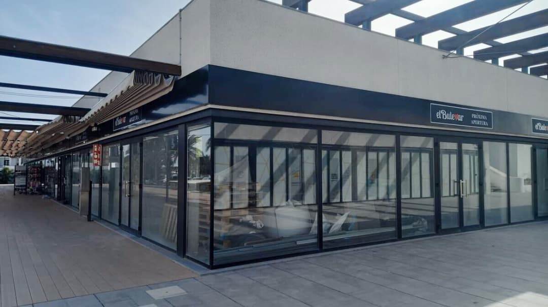 Imagen de propiedad: Local  commercial à EMPLACEMENT EXCEPTIONNEL pour la restauration dans la Galerie Commerciale El Bulevar, Costa Teguise. en Costa Teguise