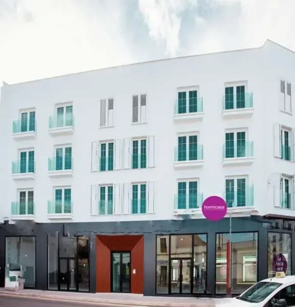 Local comercial a estrenar cerca del Charco de San Ginés