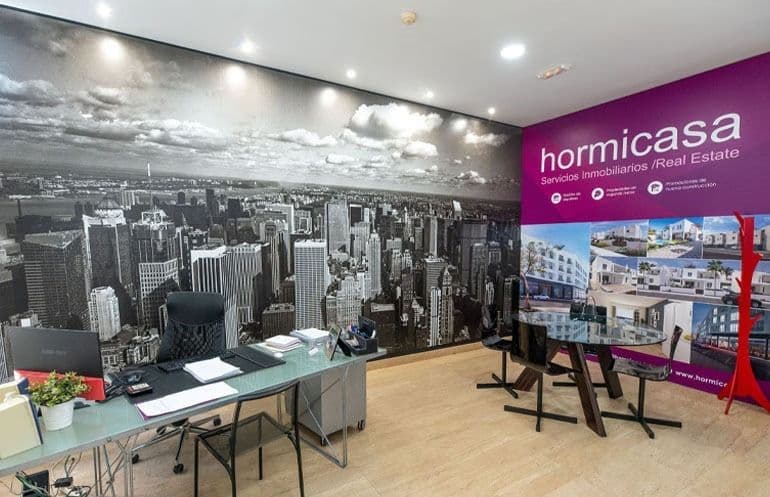 Hormicasa: tu inmobiliaria de confianza para pisos en venta en Arrecife